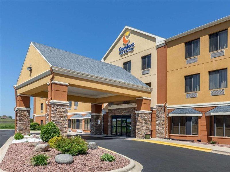 Comfort Inn & Suites Kenosha-Pleasant Prairie Exteriör bild