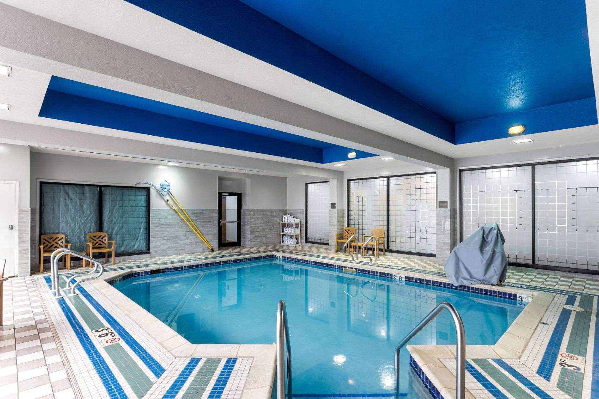 Comfort Inn & Suites Kenosha-Pleasant Prairie Exteriör bild